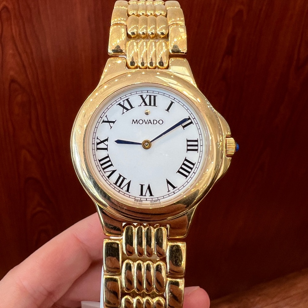 Movado vintage Excellent Heavy Gold Plated